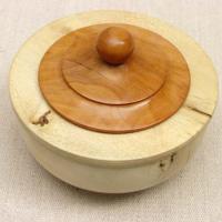 Holly with Pear Top Box